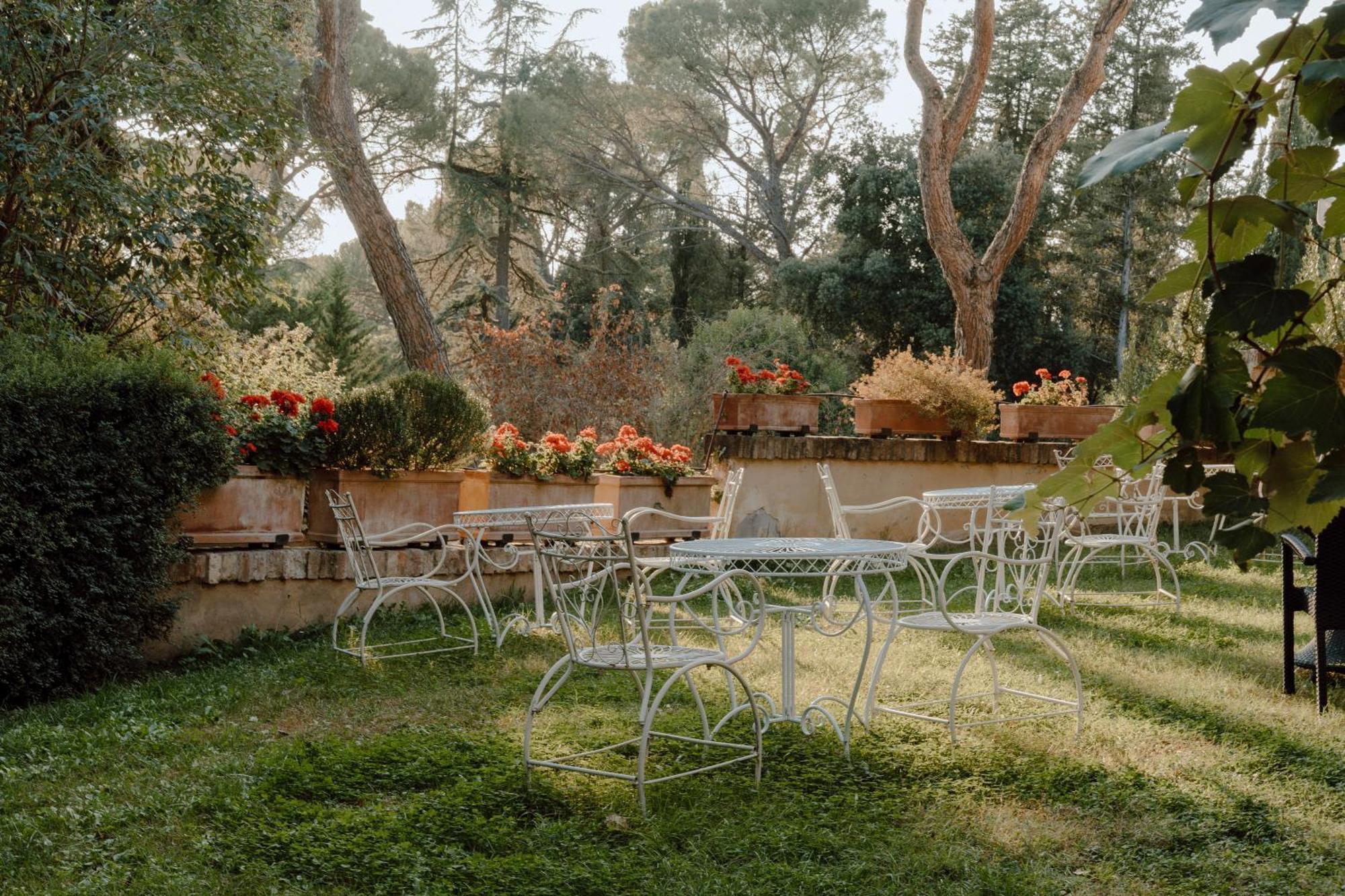 Villa Borgo Dolciano à Chiusi Extérieur photo